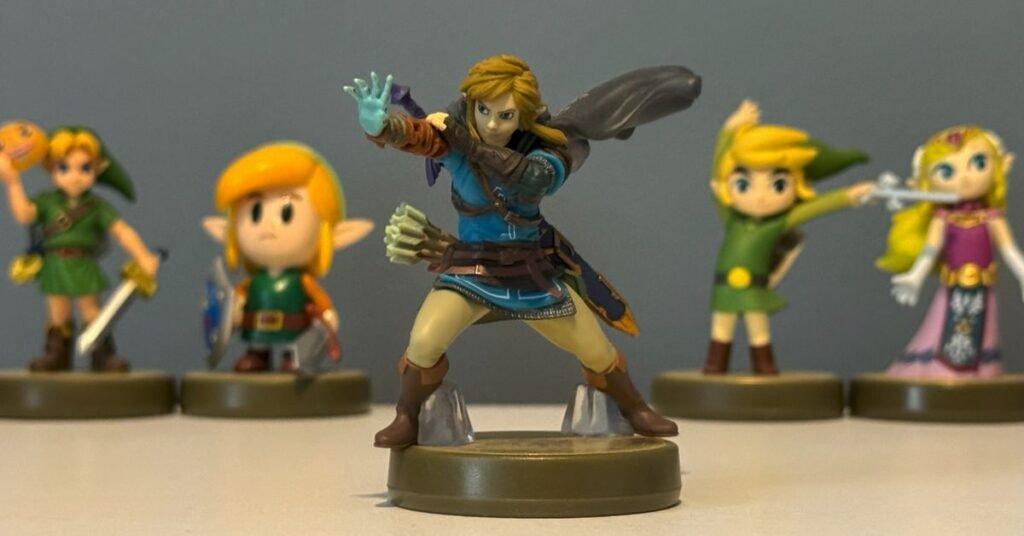 All Zelda: TOTK amiibo rewards and unlocks listing